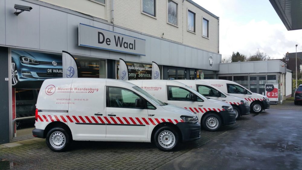 4 st. Nieuwe Volkswagen Caddy's